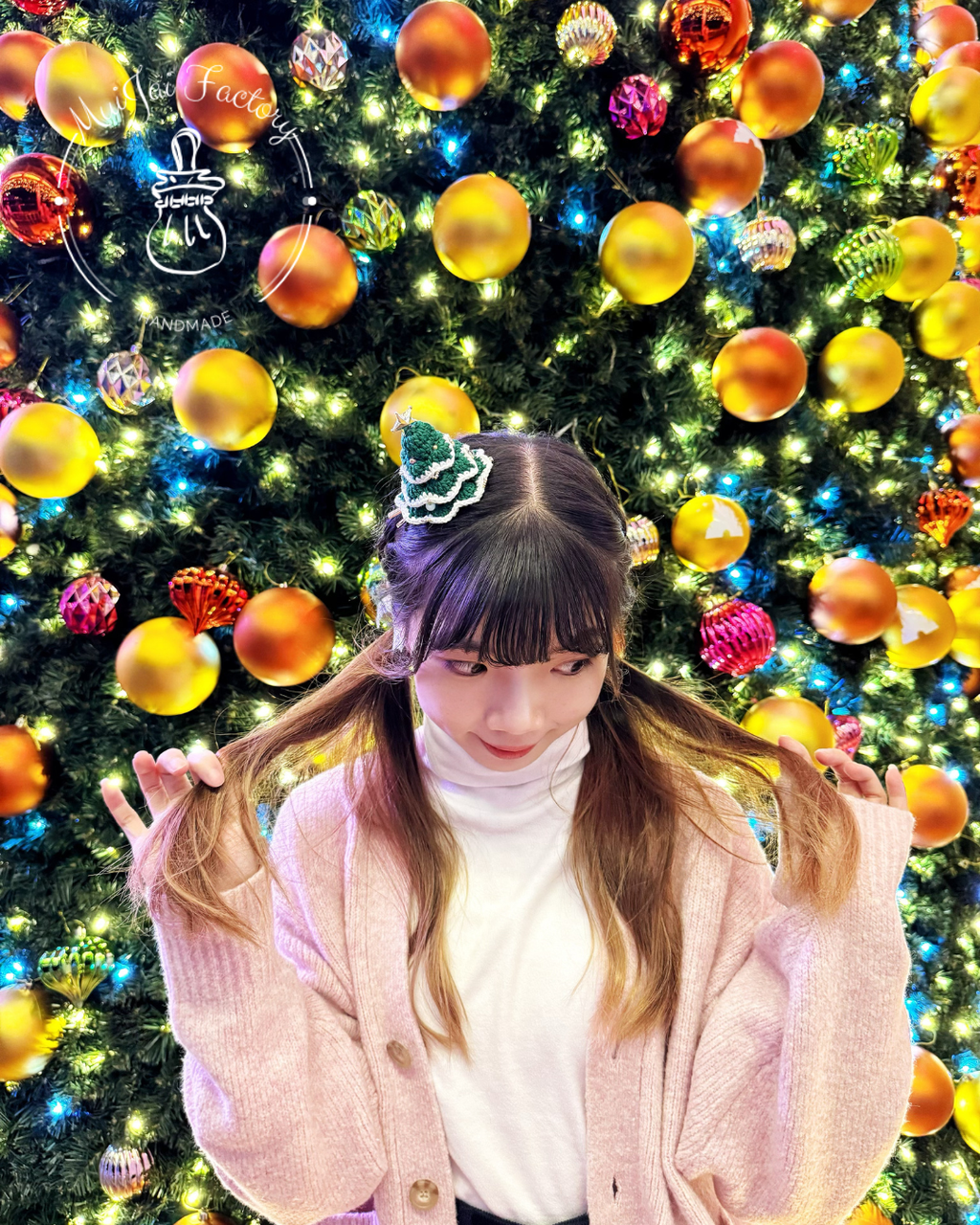 𝒞𝒽𝓇𝒾𝓈𝓉𝓂𝒶𝓈 𝒯𝓇𝑒𝑒 ℋ𝒶𝒾𝓇 𝒞𝓁𝒾𝓅 🎄