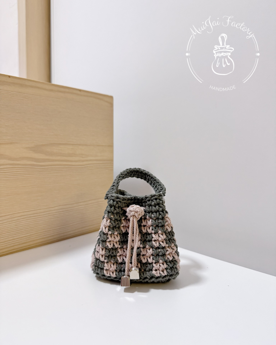 M001-XS: ♖ ℙ𝕣𝕚𝕟𝕔𝕖𝕤𝕤 ℂ𝕒𝕤𝕥𝕝𝕖 ℂ𝕙𝕖𝕔𝕜𝕖𝕕 𝔹𝕦𝕔𝕜𝕖𝕥 𝔹𝕒𝕘 ♖