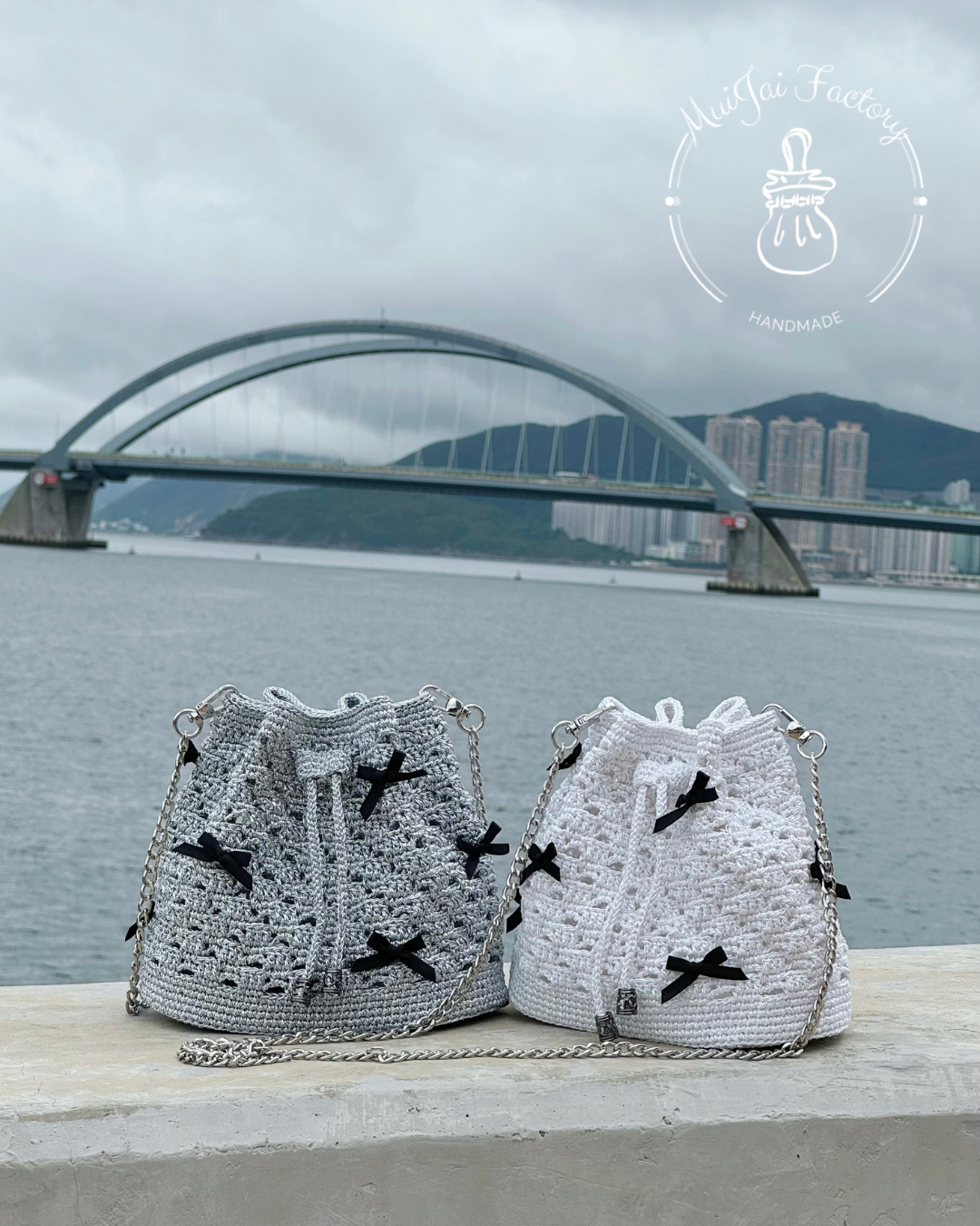 M008-S:  ✧ 𝒮𝓅𝒶𝓇𝓀𝓁𝒾𝓃𝑔 ℛ𝒾𝒷𝒷𝑜𝓃𝓈 ℬ𝓊𝒸𝓀𝑒𝓉 ℬ𝒶𝑔 ✧