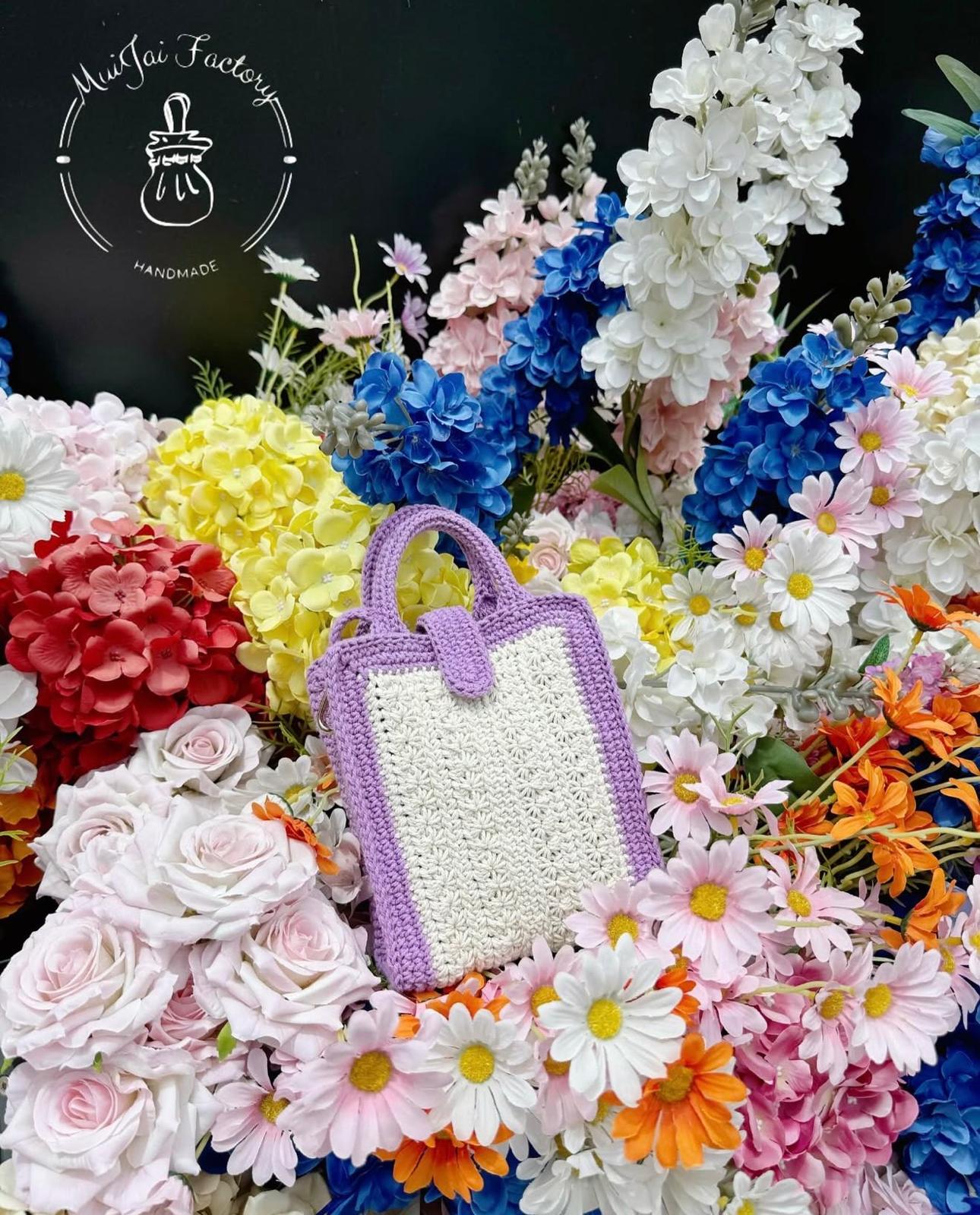 M007: ☘︎ 𝒯𝒽𝑒 𝒟𝒶𝒾𝓈𝓎 ℱ𝒶𝒾𝓇𝓎 ℳ𝒾𝓃𝒾 ℋ𝒶𝓃𝒹𝒷𝒶𝑔 ☘︎