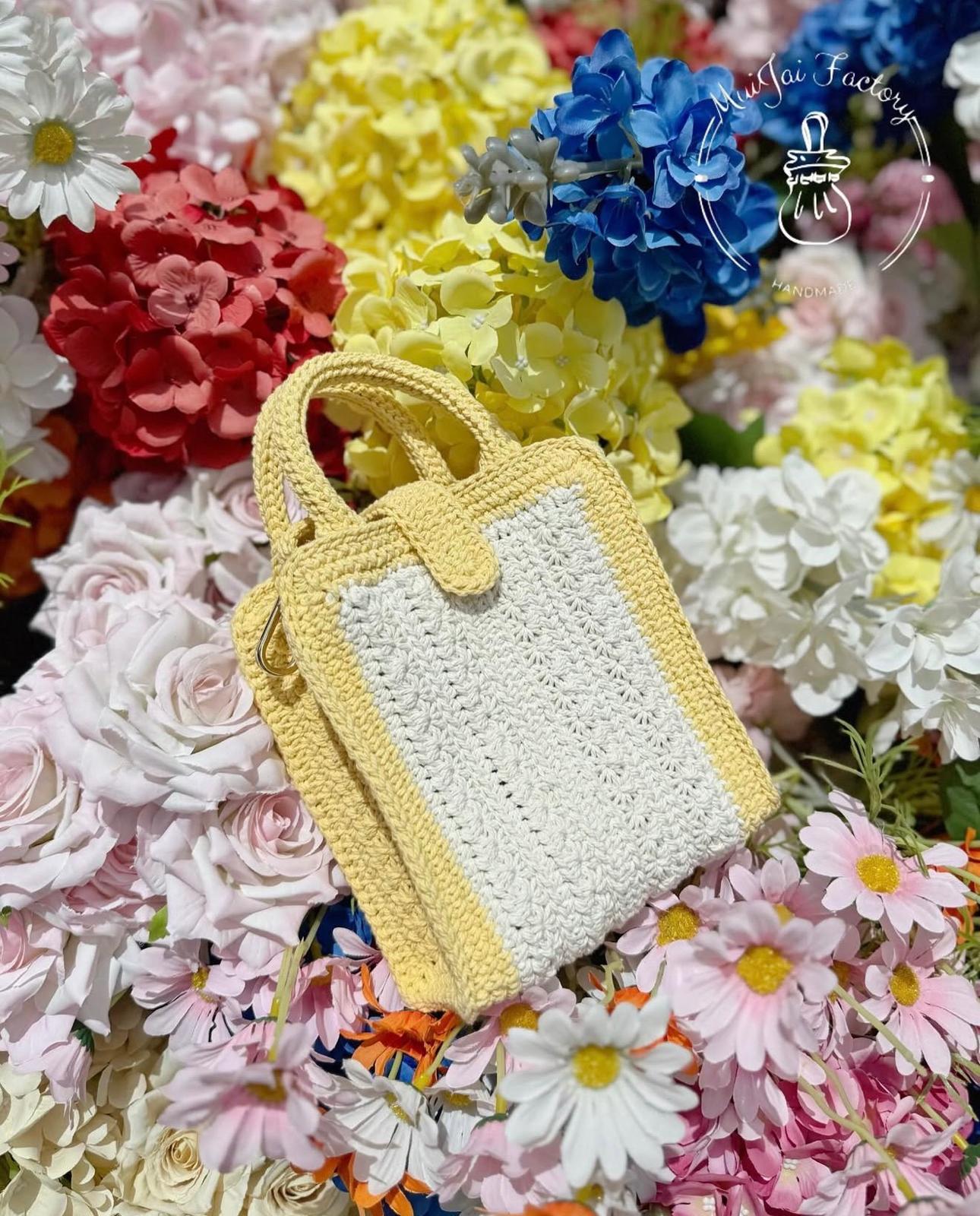 M007: ☘︎ 𝒯𝒽𝑒 𝒟𝒶𝒾𝓈𝓎 ℱ𝒶𝒾𝓇𝓎 ℳ𝒾𝓃𝒾 ℋ𝒶𝓃𝒹𝒷𝒶𝑔 ☘︎