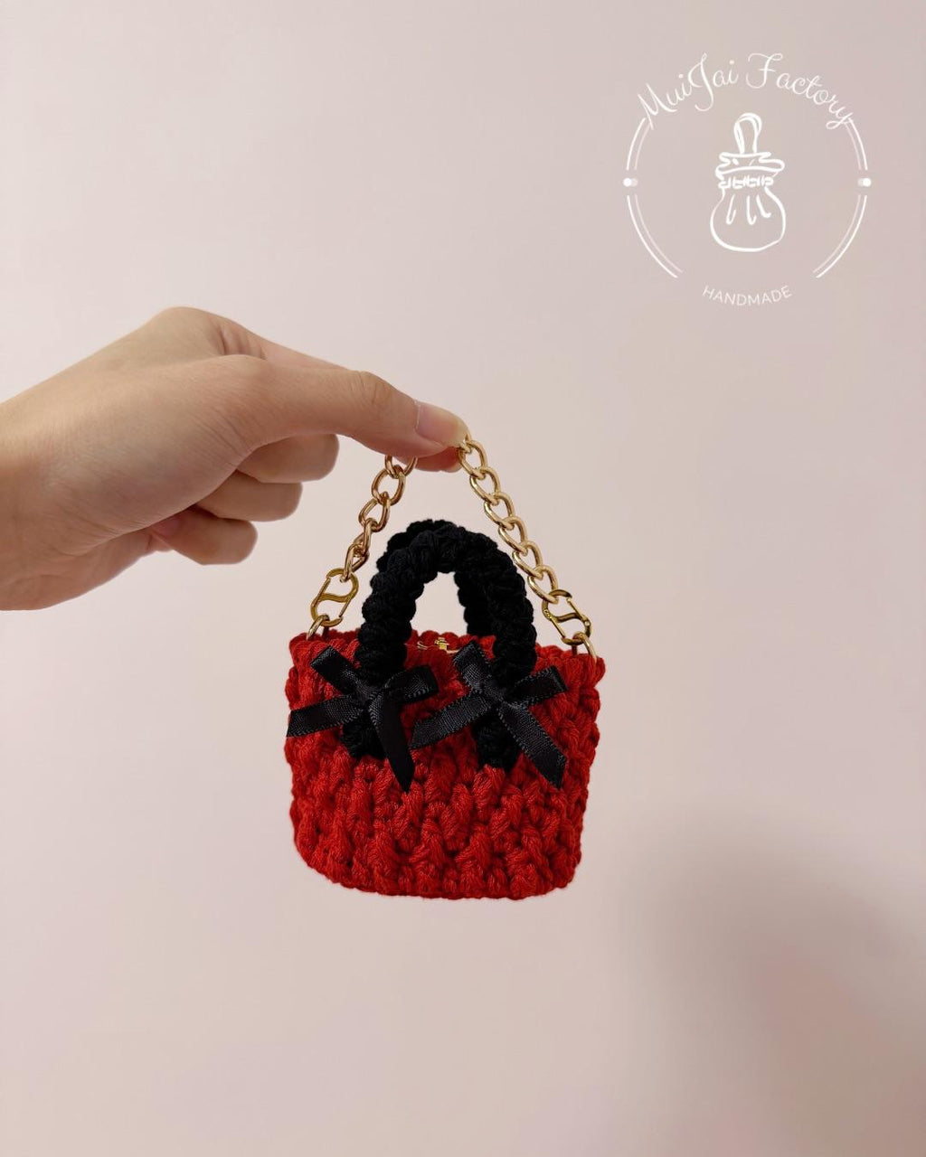 M009-XS:  ♔ 𝙏𝙝𝙚 𝙉𝙪𝙩𝙘𝙧𝙖𝙘𝙠𝙚𝙧 𝙍𝙞𝙗𝙗𝙤𝙣𝙨 𝘽𝙖𝙜 ♔