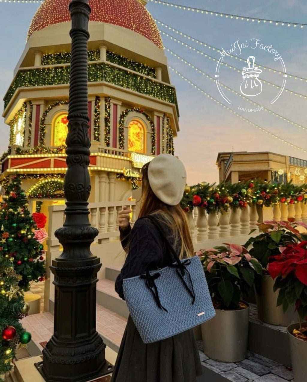 M009-L: ♔ 𝙏𝙝𝙚 𝙉𝙪𝙩𝙘𝙧𝙖𝙘𝙠𝙚𝙧 𝙍𝙞𝙗𝙗𝙤𝙣𝙨 𝘽𝙖𝙜 ♔