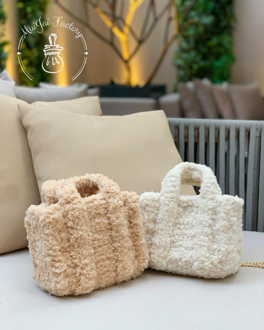 M005: ❆ 𝕎𝕚𝕟𝕥𝕖𝕣𝕥𝕚𝕞𝕖 𝕃𝕠𝕧𝕖 𝔽𝕝𝕦𝕗𝕗𝕪 𝔹𝕒𝕘 ❆