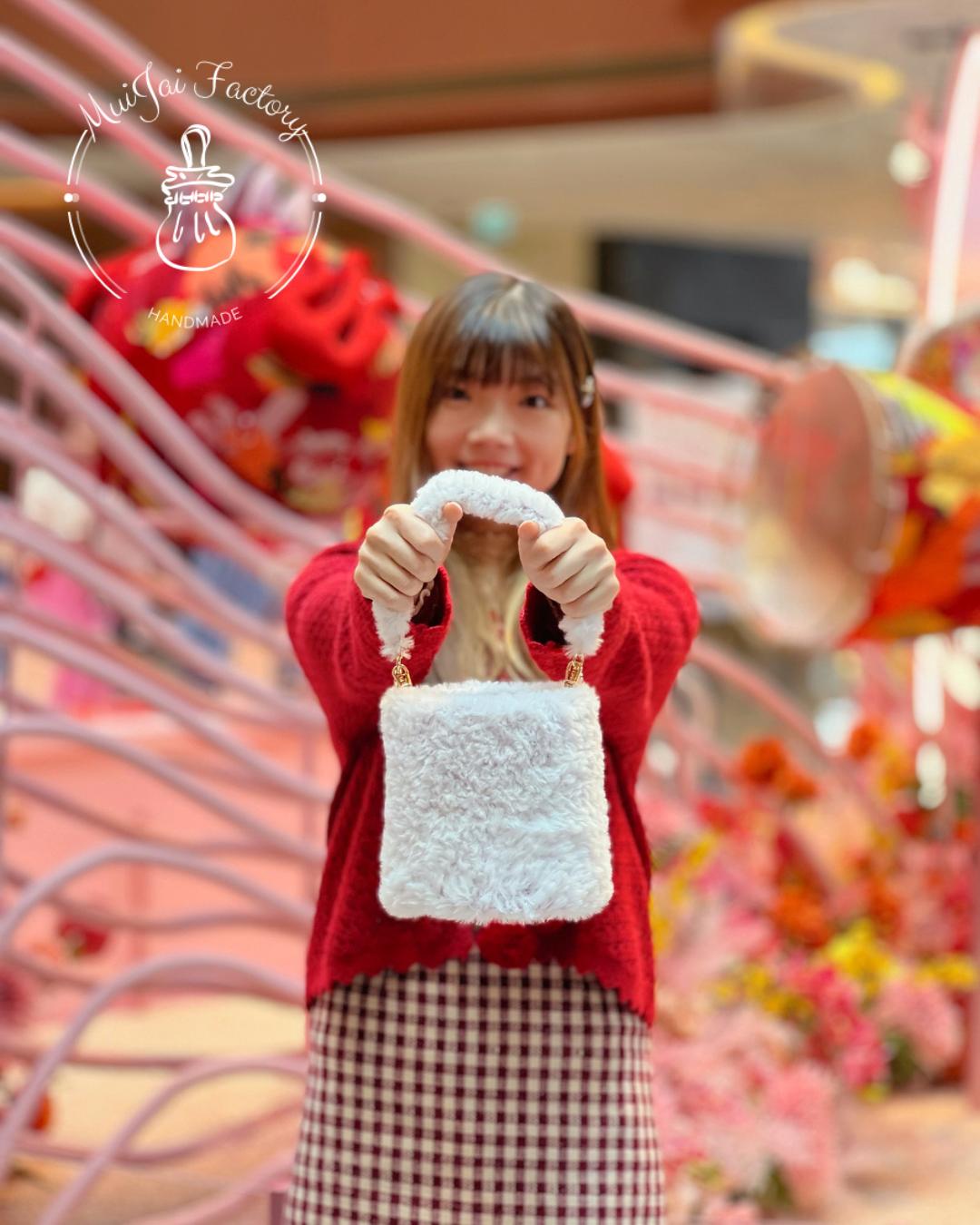 M006: ❅ 𝓕𝓻𝓸𝔃𝓮𝓷 𝓗𝓮𝓪𝓻𝓽 𝓕𝓪𝓾𝔁 𝓕𝓾𝓻 𝓑𝓪𝓰 ❅